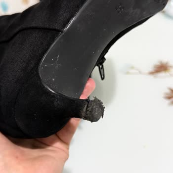 Deichmann Topuklu Ayakkabısının Topuğu Çıktı, Değişim Talebi