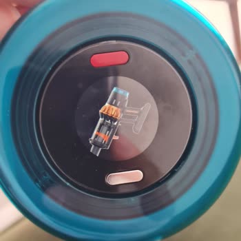 Dyson V16 Süpürge Servis Hasarlı Döndü, Değişim Ve Tam İade Bekliyorum