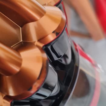 Dyson V16 Süpürge Servis Hasarlı Döndü, Değişim Ve Tam İade Bekliyorum