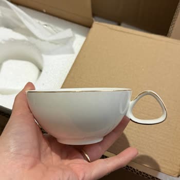 Karaca Çay Fincanı Yanlış Gönderildi, Müşteri Hizmetinden Cevap Yok