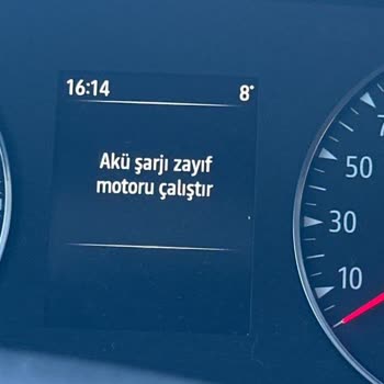 Renault Clio’da Sürekli Akü Şarj Uyarısı Ve Start Stop Arızası