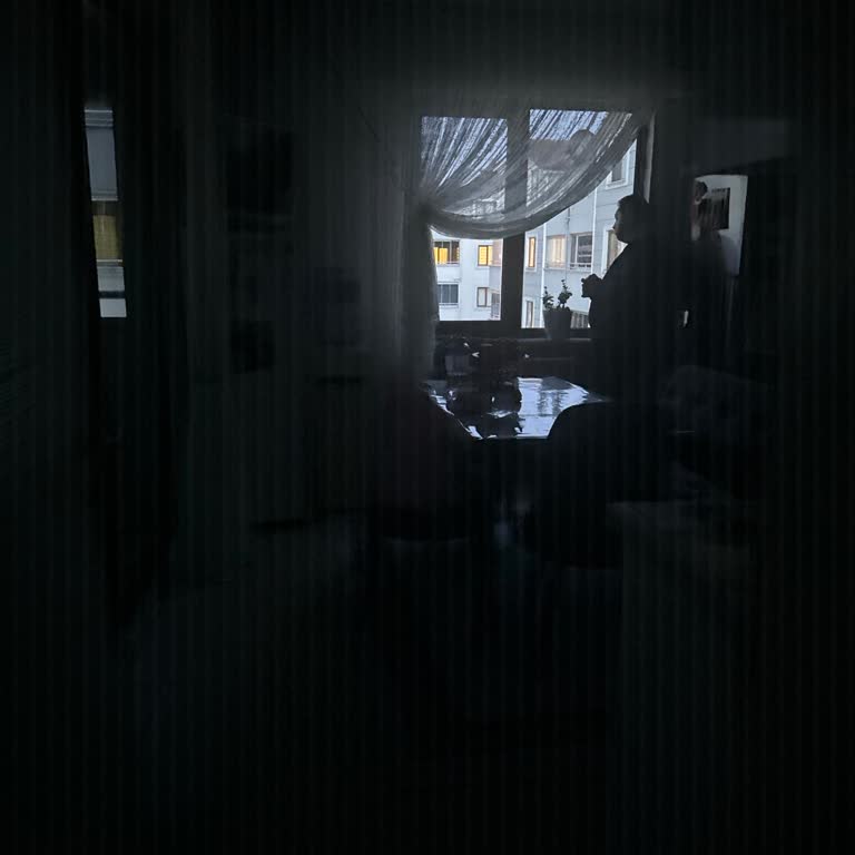 Aynı Blokta Elektrik Varken Daireme Kesinti: İftar Saatinde Mağduriyet