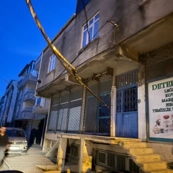 Güvercintepe Mahallesinde Sürekli Elektrik Kesintisi Ve Tehlikeli Asılı Kablo
