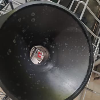 Arçelik Bulaşık Makinesi Pis Su İle Yıkıyor, Değişim Talebi