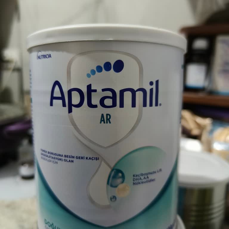 Yeni Aptamil AR Formülü Bebeğimde Şiddetli Kusmaya Neden Oluyor