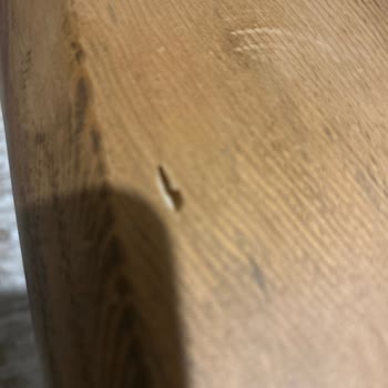 100 Bin TL’lik Alışverişte Kırık Yatak Ve Kurtlu Mobilyalar İçin Hızlı Çözüm Talebi