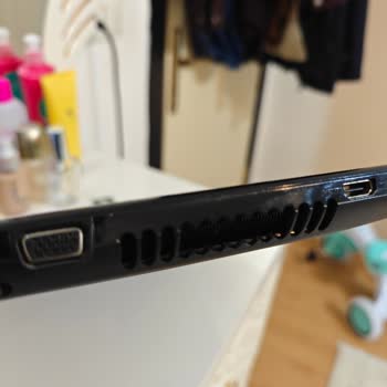 Arızalı Laptop İadesi Reddi Ve Müşteri Hizmetlerinden Yanıt Yok