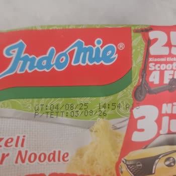 İndomie Noodle’da Sinek Bulunması Sağlık Ve Hijyen Endişesi Yarattı