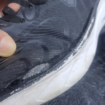 Garanti Kapsamında Ayakkabı Sadece Fotoğrafla İncelenmesi Ve Üretim Kusuru Olmadığı İddiası