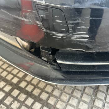 Ümraniye Belediyesi Çöp Personelinin Araç Hasarı Ve Kasıtlı Tehdidi