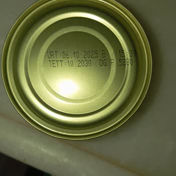 Superfresh Ton Balığı Konservesinde Bozulmuş Ürün Ve Sağlık Tehlikesi