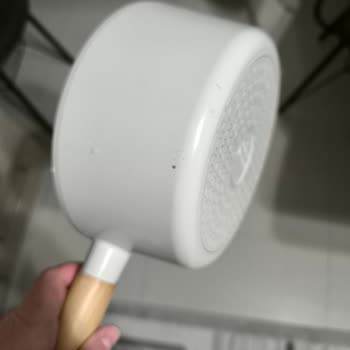 Neoflam Döküm Fika Setinde Boya Soyulması Ve Siyah Benekler: Hızlı Değişim Talebi