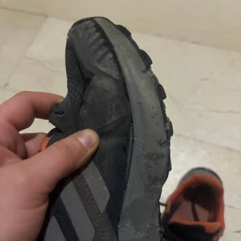 Adidas Terrex Ürünümde Deforme Ve Yırtılma İnceleme Sonuçları Olumsuz Ve Açıklama Yok