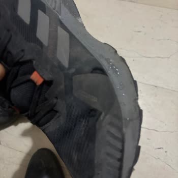 Adidas Terrex Ürünümde Deforme Ve Yırtılma İnceleme Sonuçları Olumsuz Ve Açıklama Yok