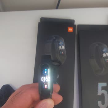 Üç Xiaomi Mi Smart Band Arızalı Çıktı: Güvenim Sarsıldı
