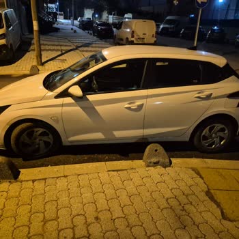 Uygulama Kilit Sorunu Ve Müşteri Hizmetlerine Ulaşılamaması