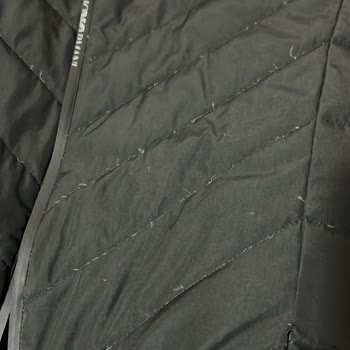 Armani Montunda Dikiş Yerlerinden Sürekli Tüy Çıkması Ve Boyner’in Garanti Reddi