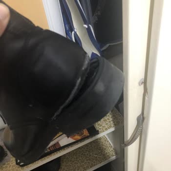 Gön Deri Kısa Sürede Tabanı Ayrılan Bot ve 21 Günlük İade Gecikmesi