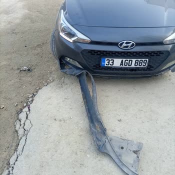 MESKİ İçme Suyu Birimi Çukurundan Kaynaklanan Araç Hasarı Ve Güvenlik Tehlikesi