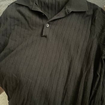 Lufian Triko Kazaklarda Aşırı Tüylenme Ve Güvence İhlali