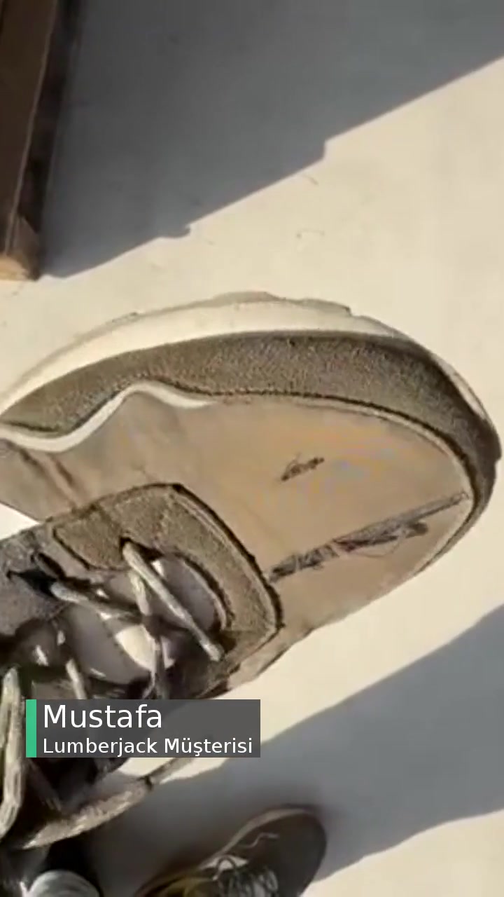 Lumberjack Ürünün Arkasında Durmuyor videonun kapak resmi