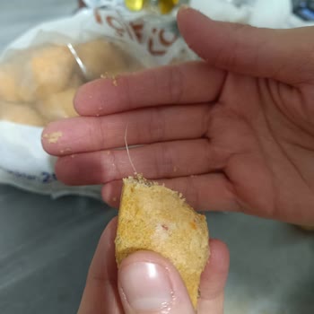 Aro İçli Köfte İçinde Plastik Parça: Gıda Güvenliği Endişesi