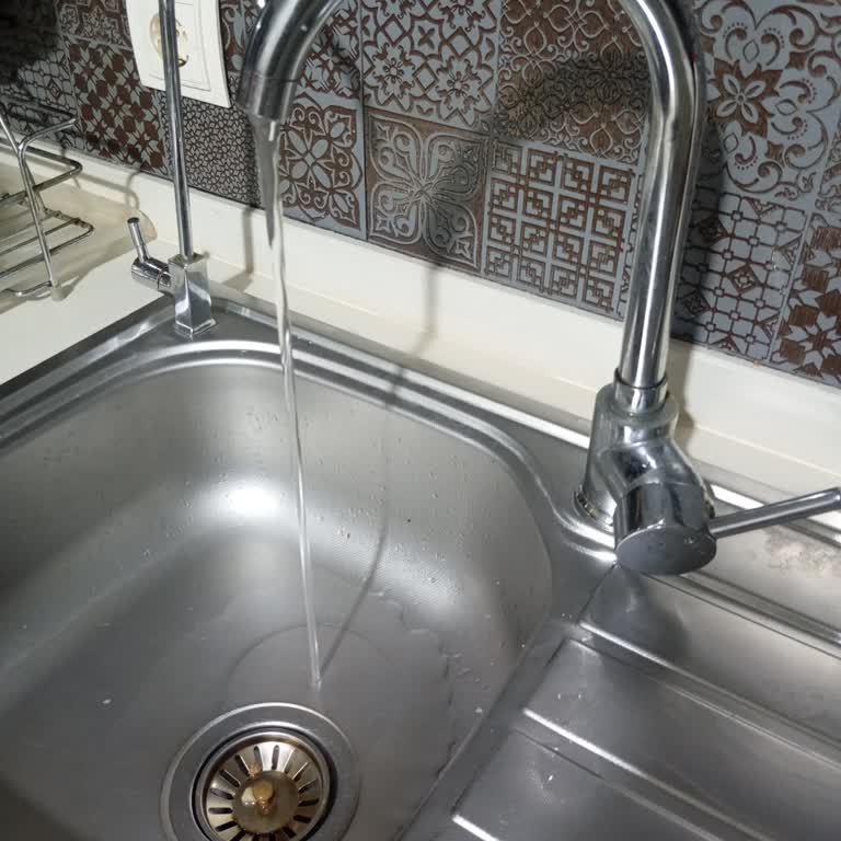 Edremit Cennet Ayağı Mahallesi’nde Uzun Süreli Düşük Su Basıncı Ve Kalıcı Çözüm Talebi