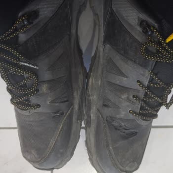 Ayıplı Ayakkabının Dikiş Yerleri Açıldı, Değişim Talebi Reddedildi