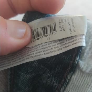 DeFacto Pantolonun 4 Ayda Yırtılması Ve Değişim İsteği