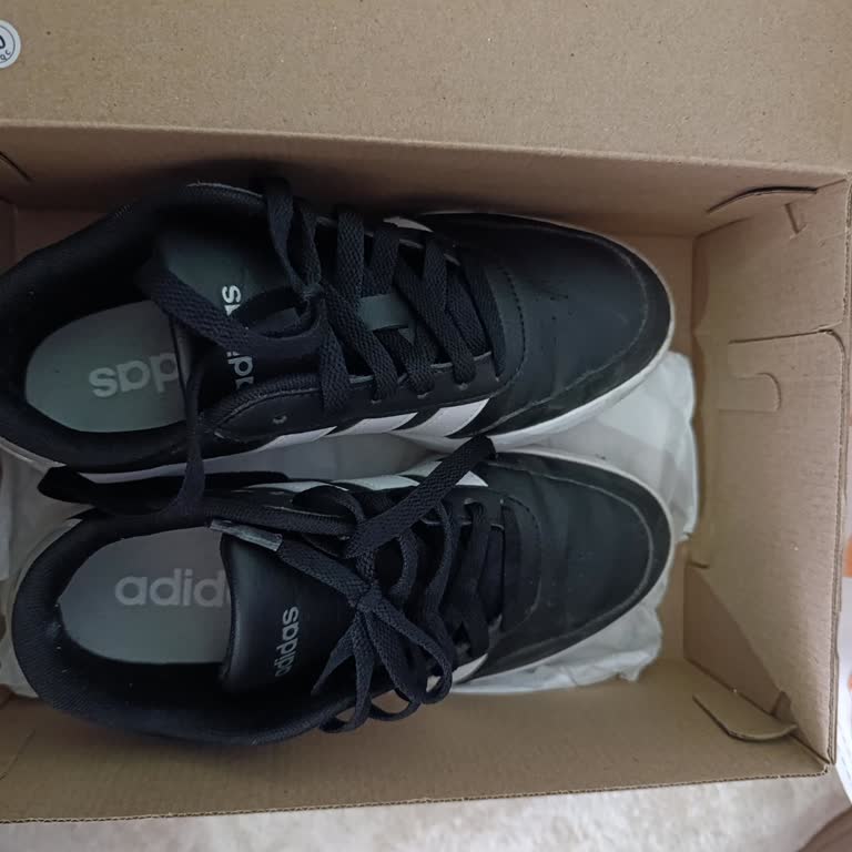 Ayakkabının Ayak Yaralaması Ve Mağazanın Üretim Hatasını Reddetmesi