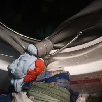 Hoover Makinede Körük Yırtılması Ve Garanti Reddi