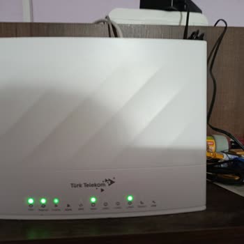 Taahhüt Edilen 500 Mbps Hızı Alınamıyor, Ücret Tam Ödeniyor