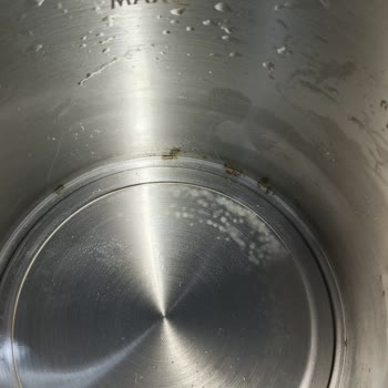 Korkmaz Mutfak Eşyaları Çaycının İlk Kullanımımda Çay Makinesinin Pas Attığını Gördüm