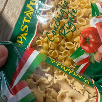 Ballerine Makarna Morumsu Renk Ve Kırılma Sorunu, Tüketilemez