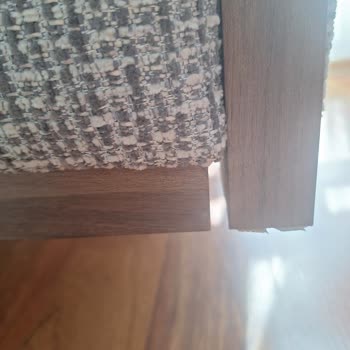 Kelebek Mobilya Sofamda Tekrarlanan Yırtılma Ve Çözülmeyen Servis Sorunları