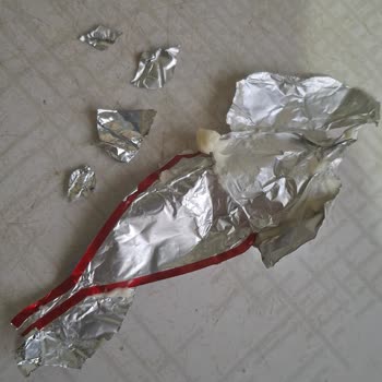 Kırmızı Bant Eksikliği Nedeniyle İçim Üçgen Peyniri Açmak İmkansız