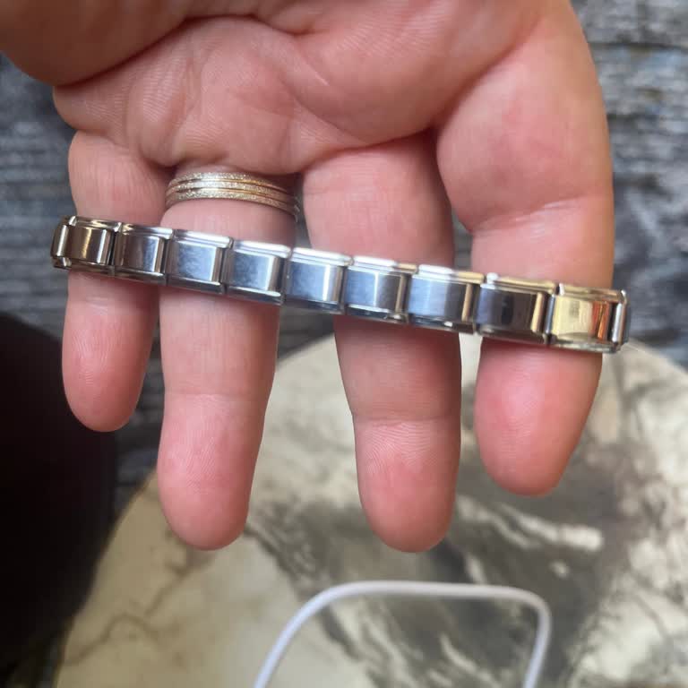 Eksik Ve Hatalı Gönderim: Resimli Charm Bilekliklerim Gelmedi