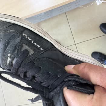 Guess Spor Ayakkabının Kısa Sürede Deforme Olması Ve Boyner’in İmalat Hatası Reddi
