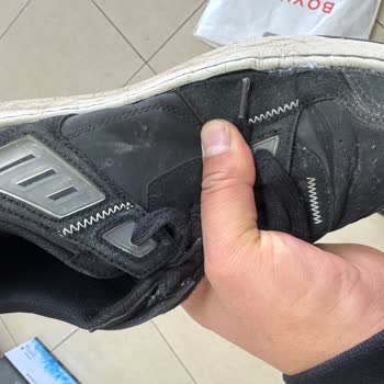 Guess Spor Ayakkabının Kısa Sürede Deforme Olması Ve Boyner’in İmalat Hatası Reddi