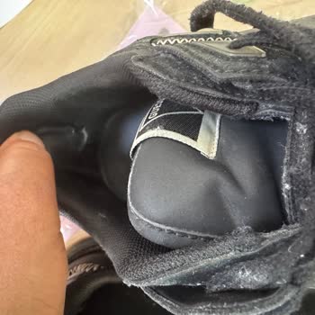 Guess Spor Ayakkabının Kısa Sürede Deforme Olması Ve Boyner’in İmalat Hatası Reddi