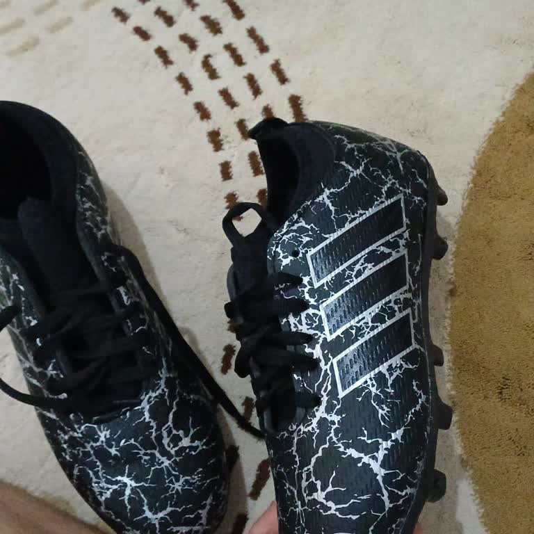 @Alphakrampon Orijinal Olduğu Söylenen Kramponlar Sahte Çıktı