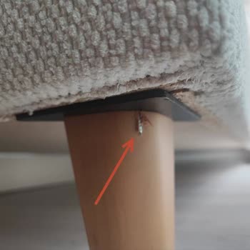 Yanlış Vida Ve Kırık Raflar İçin Haksız Servis Ücreti Talebi