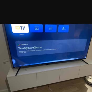 Ekranda Leke Olan Defolu Televizyonun İadesi Reddedildi, Ücret İadesi Talep Ediliyor