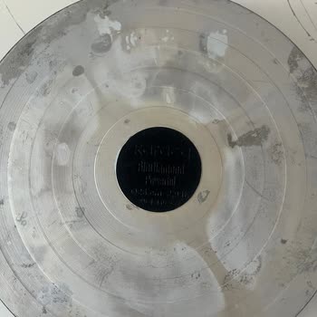 Karaca Tencere Setimin İç Ve Dış Yüzeylerinde, İkinci Kullanımdan İtibaren Soyulmalar Başladı