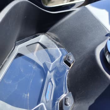 Honda PCX125 Dashboard Condensation Problem Not Fixed