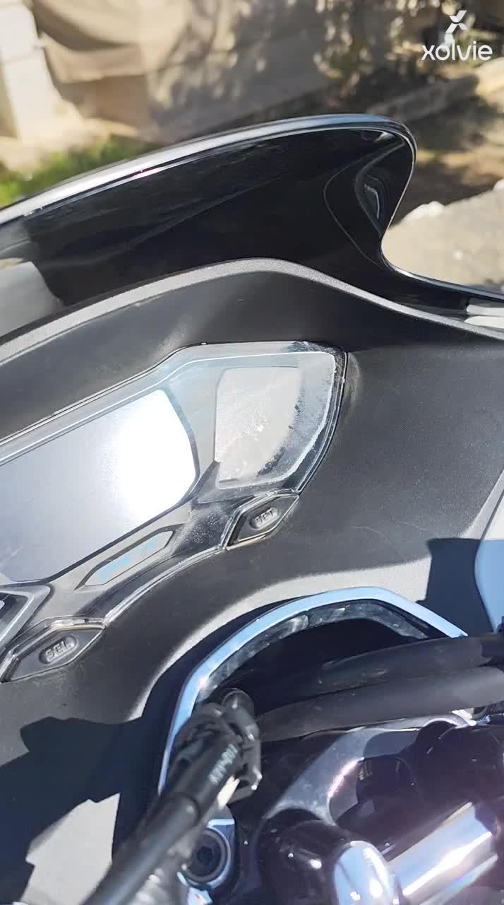 Honda PCX125 Dashboard Condensation Problem Not Fixed video cover