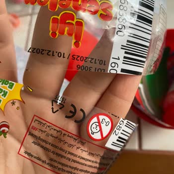 Orka Oyuncak Sürpriz Yumurtası Çocuğun Dudağını Yaraladı