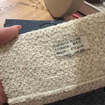 Renk Farklılığı Ve Boya Dökülmesi Yaşanan Baza Ve Karyola İçin Değişim Talebi