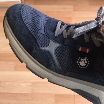 Kısa Sürede Kırılan Ve Yırtılan Ayakkabı İçin Yeniden Değerlendirme Ve Ücret İadesi Talebi