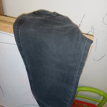 Mint Yeşili Pantolon Yerine Gri-Siyah Gönderilmesi Ve İade Talebi